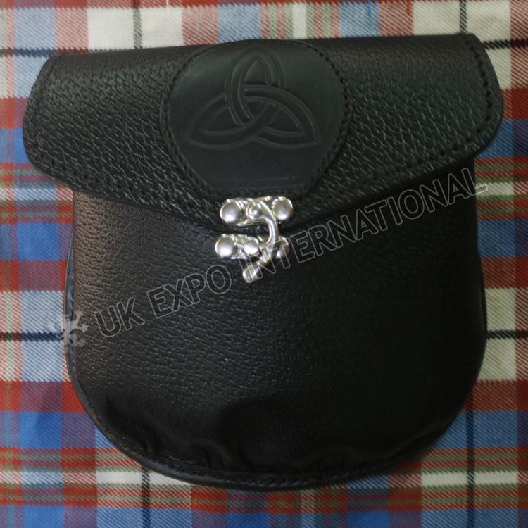 Plain leather Celtic embossed Black Grain Leather with Brass Lock Sporran