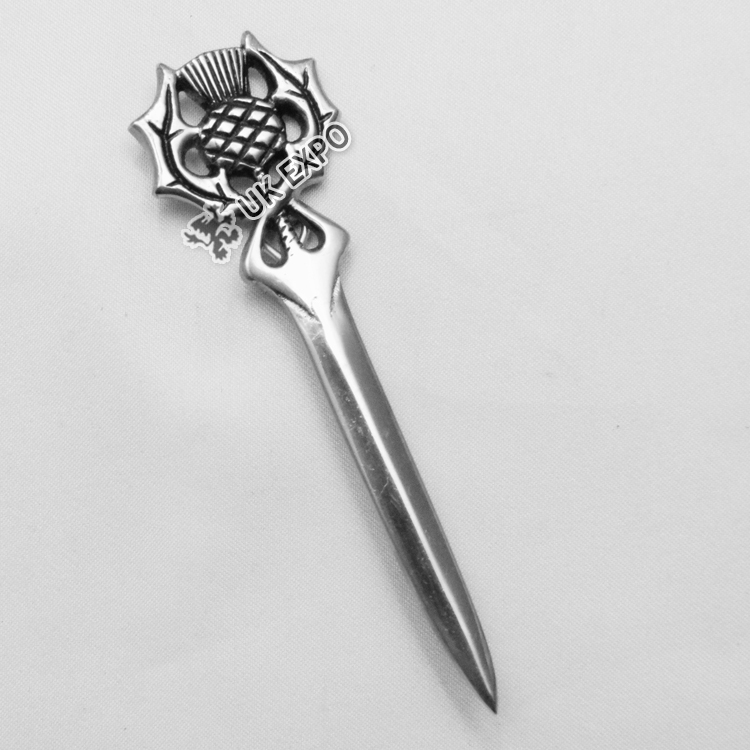 Thistle Kilt pin with black color filling