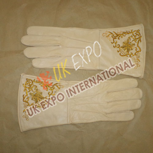 Gentle Glove with Embroidery Cream color
