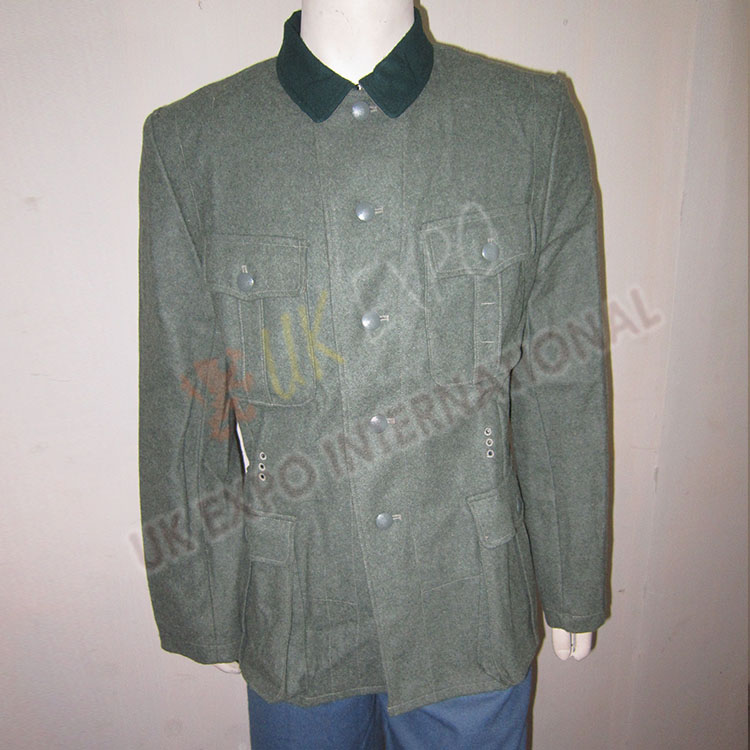 M36 Tunic Features