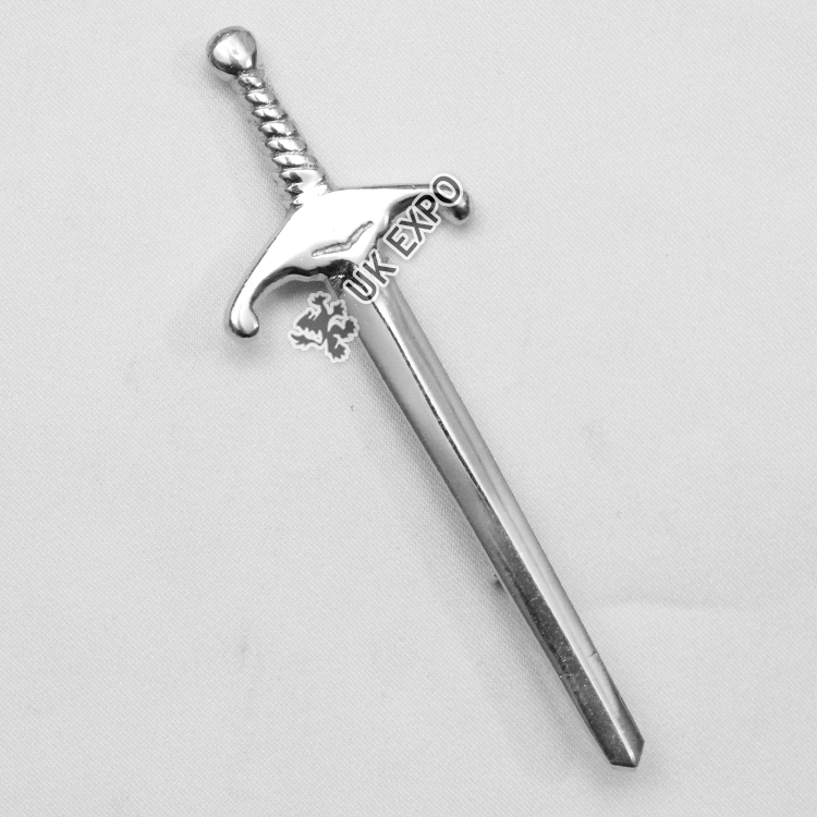 Sword Kilts Pin