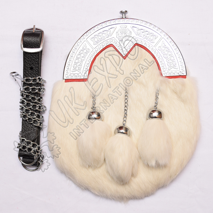 White rabbit fur with three tassels thistle knot work cantle red lining