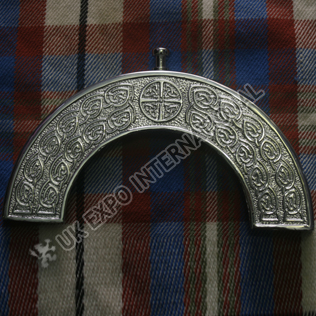 Brass chromed round Celtic knot cantle