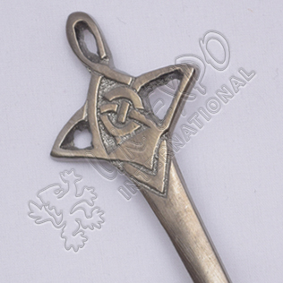 Celtic Shiny Antique Kilt Pin