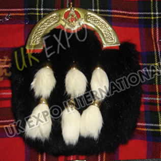Gold Cantle Black rabbit furr with Six Tessels red backing on Gold Masonic Badge