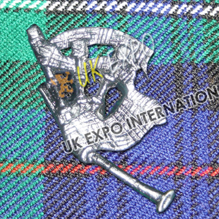 Great Highland Bagpipe Badge