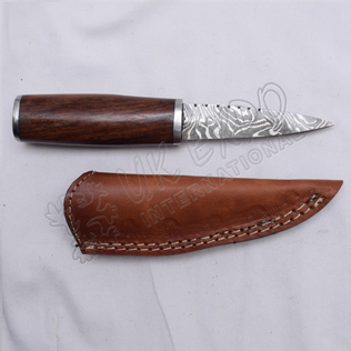 Hiking Knife Damascus Blade With Wooden Handle Nice Leather Cover