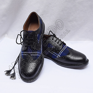 Hybrid Heritage Of Scotland Tartan Ghillie Brogues Shoes with Black Color Leather