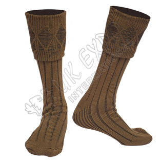 Rhombus Cuff Brown Color Kilt Woolen Socks