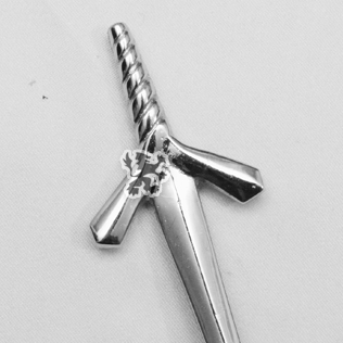 Sword kilt Pin