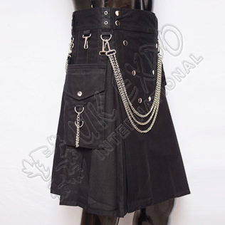 Vee Black Snapy with Chain Style Utility Sports Casual Detchable Pocket Kilt